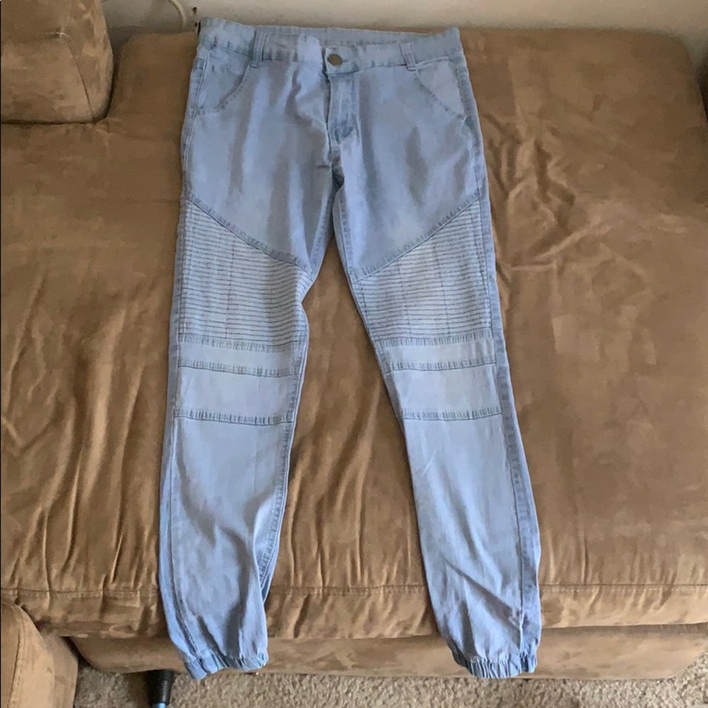jeans